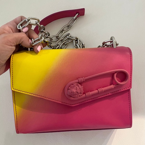 VERSACE VERSUS (Authentic) - Picture 2 of 8